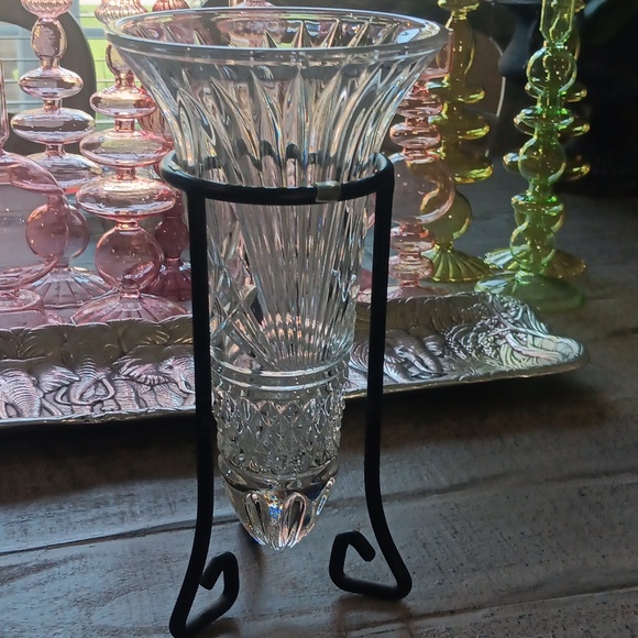 GODINGER Vtg Crystal Conical Vase in Metal Base - Picture 3 of 6